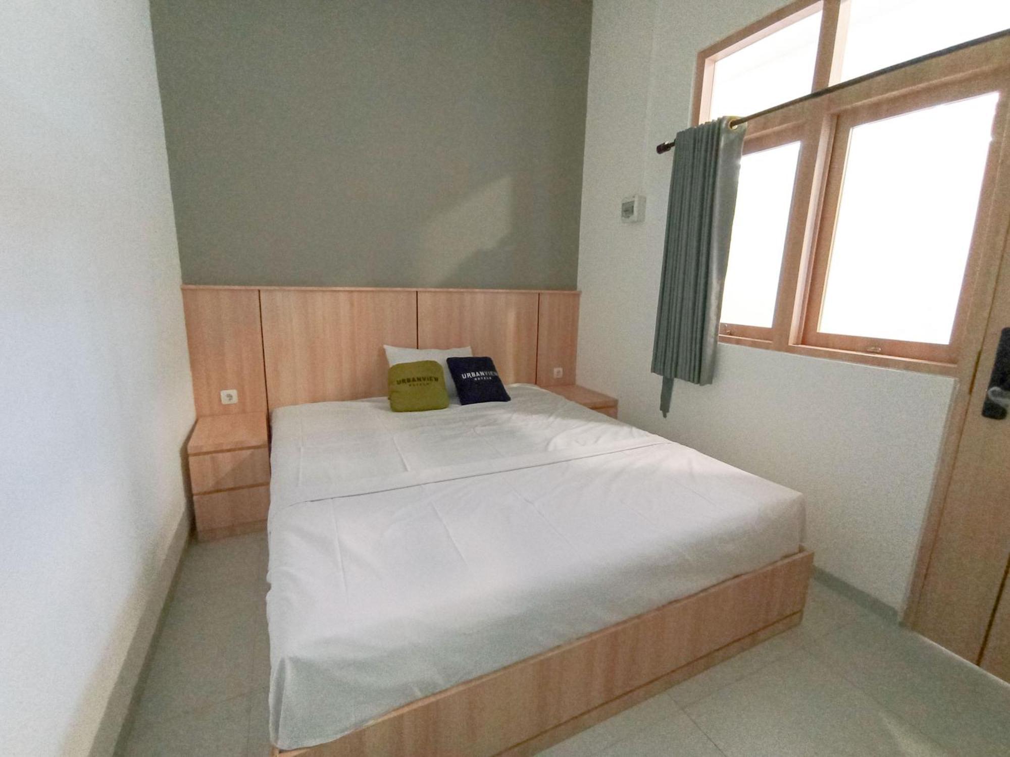 Urbanview Hotel Subali Purwokerto Bagian luar foto